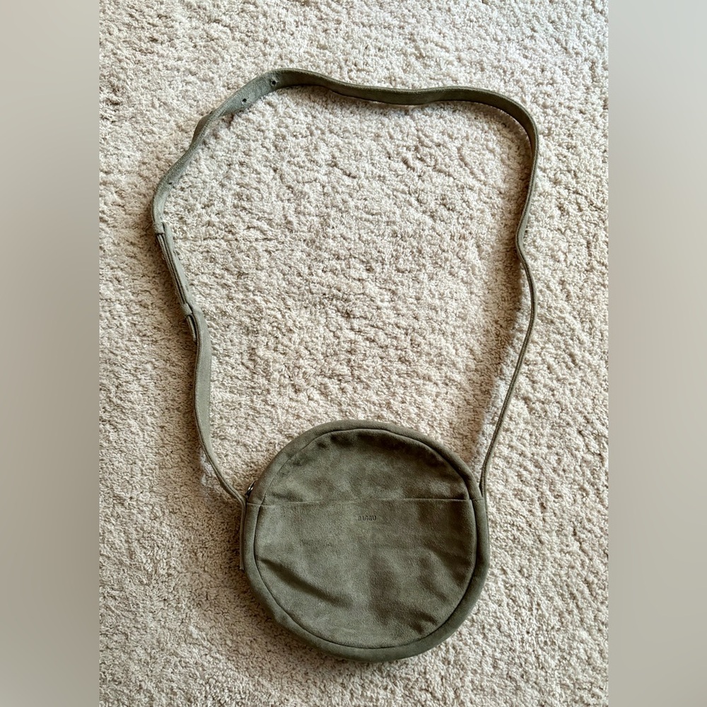 Baggu gray suede circle purse cross body